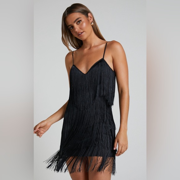 Showpo Siofra Zig Zag Fringe Mini Dress in Black Size 8 New with tag - Picture 3 of 10